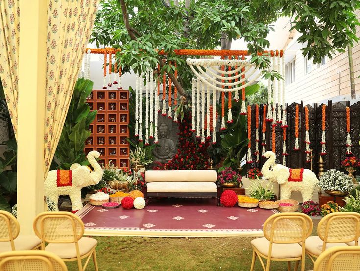 A-beautiful-pellikuthuru-setup-filled-with-tradition-floral-charm-and-peaceful-vibes_-🌸✨__Dityas-Pellikuthuru✨__-PellikuthuruMoments-TraditionalDecor